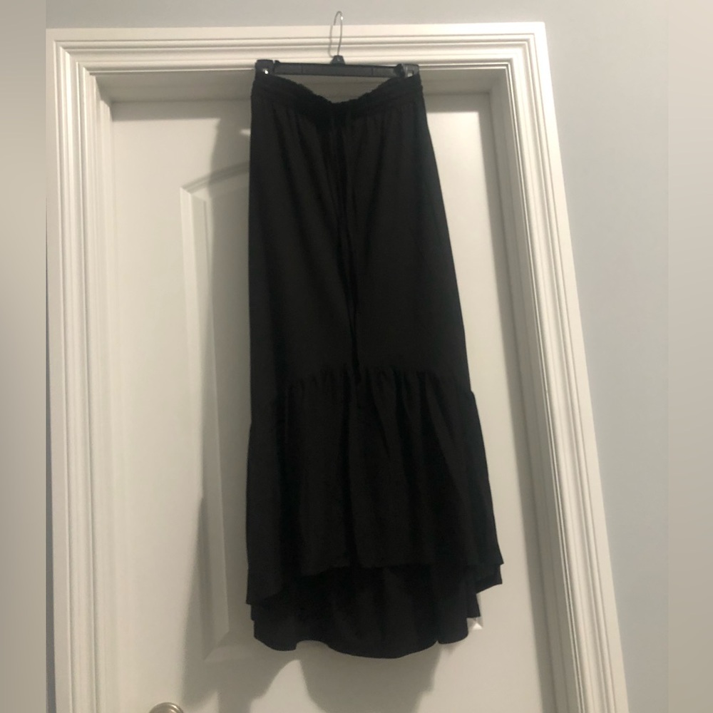 Women’s Black Skirt